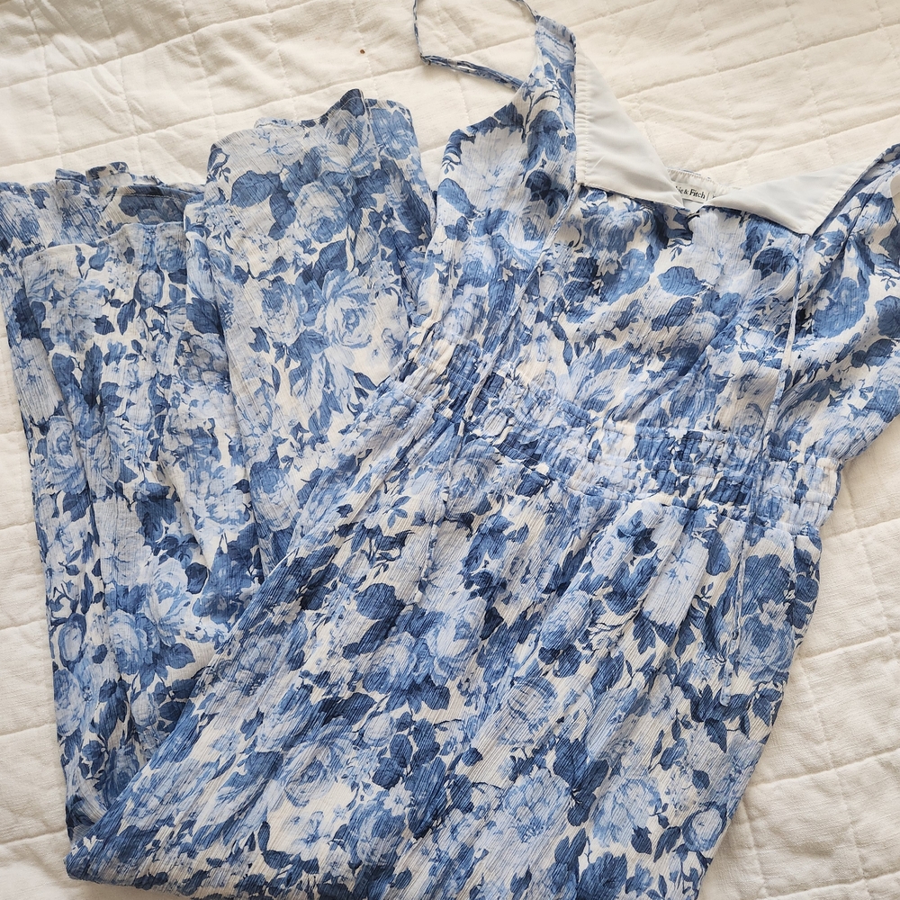 Abercrombie & Fitch Maxi Dress